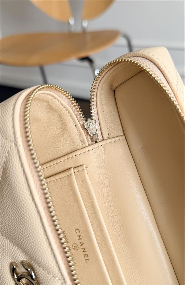 2026127214535674 560